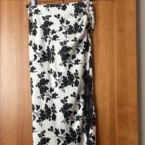 Veronica Beard Black Floral Print Cream Midi Skirt with Side Slit